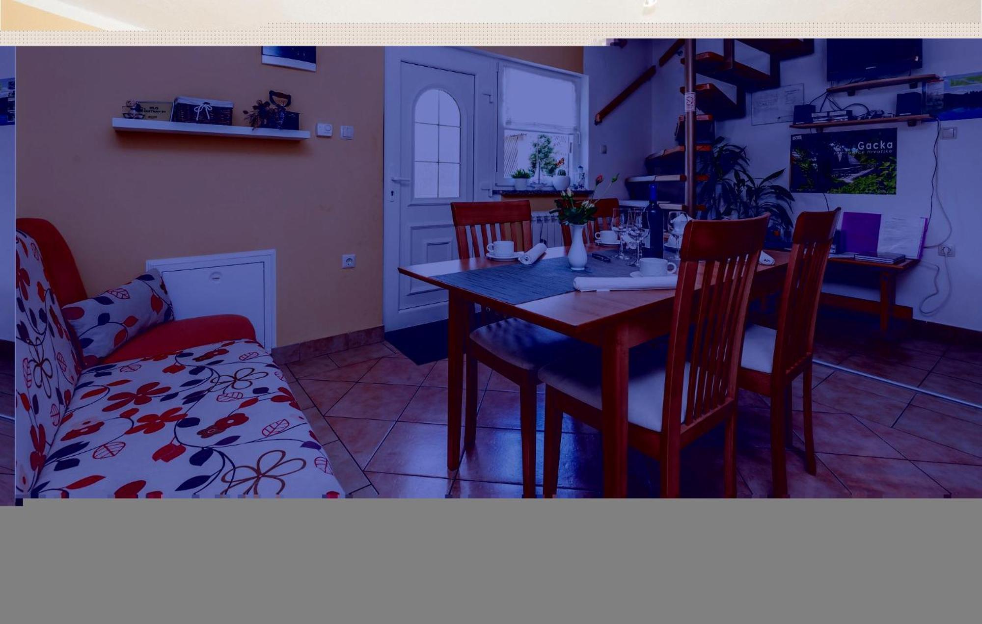 2 Bedroom Cozy Home In Licko Lesce Luaran gambar